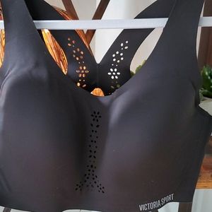VS Sports bra